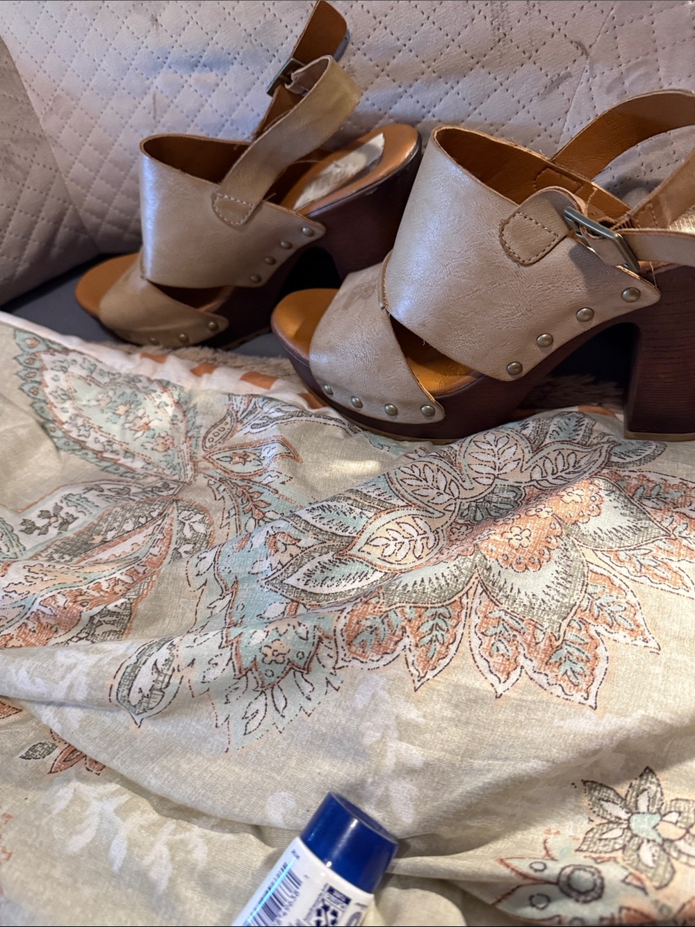 Beige Leather Platform Sandals with Studded Accents - Picture 5 of 7